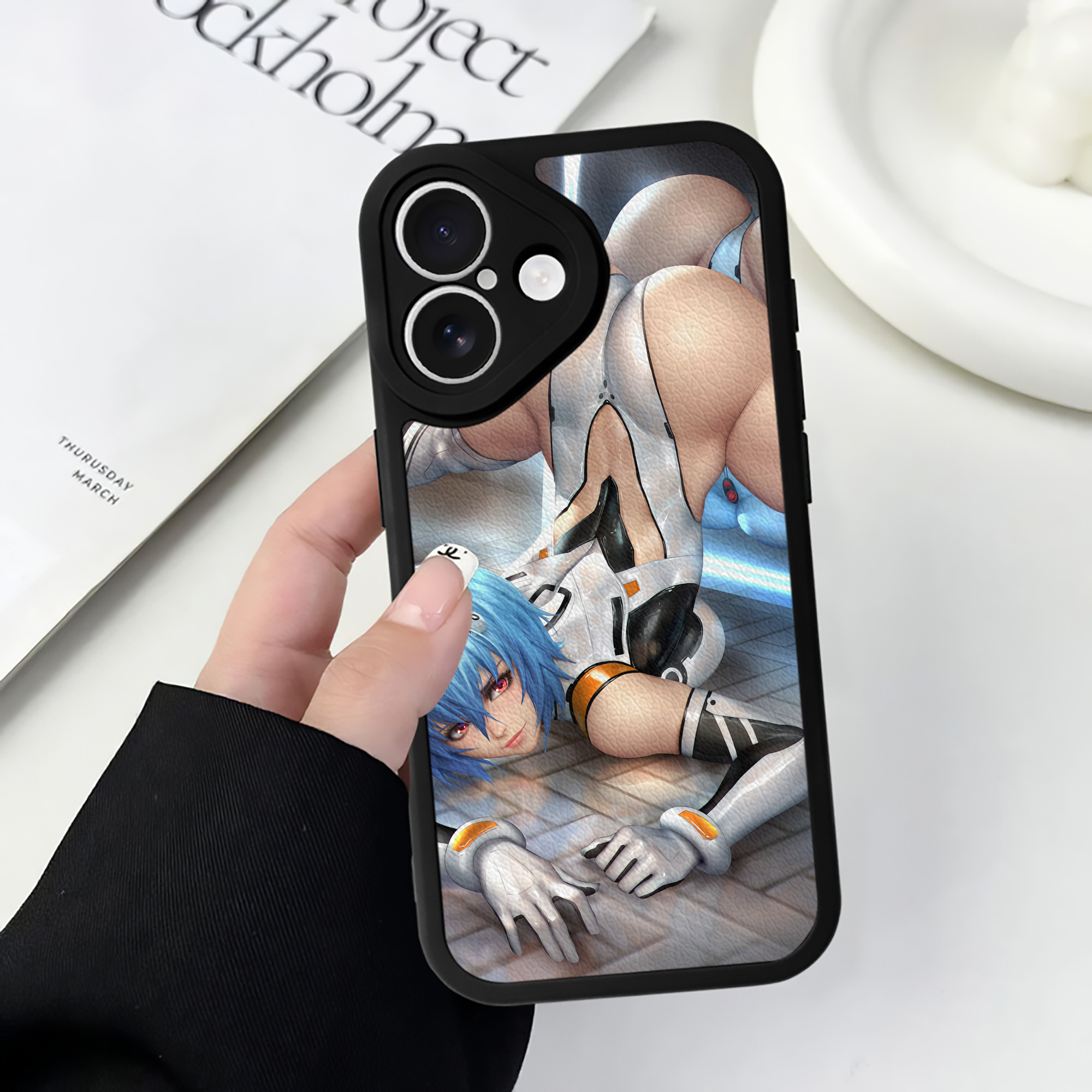 （画像用） EVA 新世紀エヴァンゲリオン 【iPhone 16シリーズ対応】シリコンスマホケース（レザー調） 材質：シリコン